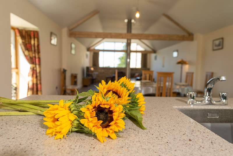 For a holiday in the beautiful Somerset countryside, this barn is in an excellent location.