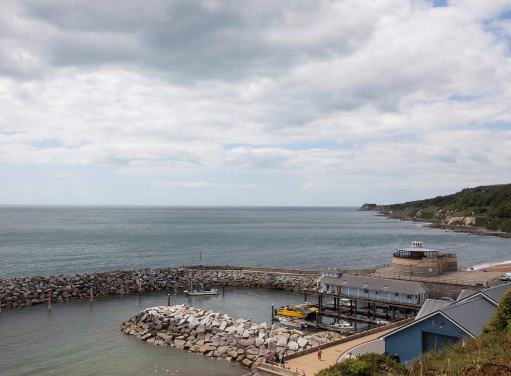 Ventnor seafront with its cafes and restaurants serving locally caught seafood.