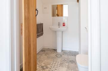 The en suite.