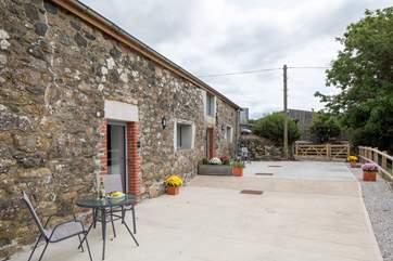 Swallow Cottage is the perfect retreat to enjoy some quiet time. Swallow Cottage is the cottage closest to us.