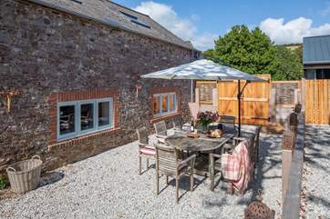 Dining al fresco in your fully enclosed courtyard is a real must. There is simply no escape for children or dogs, so sit back and totally relax in this glorious sun-trap.