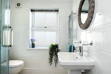 The family shower-room.