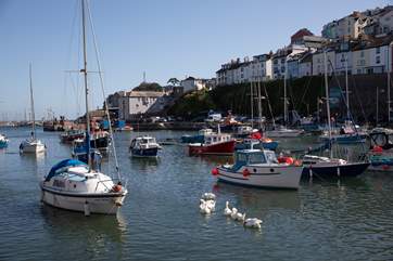 The boats bobbing in the harbour. Such a lovely sight.