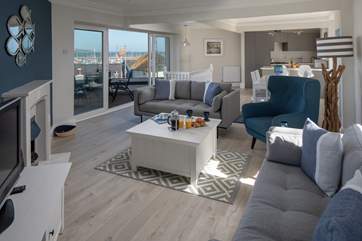 The beautifully designed open plan layout allows you to enjoy the wonderful views from almost everywhere in the house.