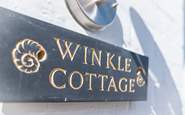 Close to Cowes town centre, Winkle Cottage is in a perfect location.