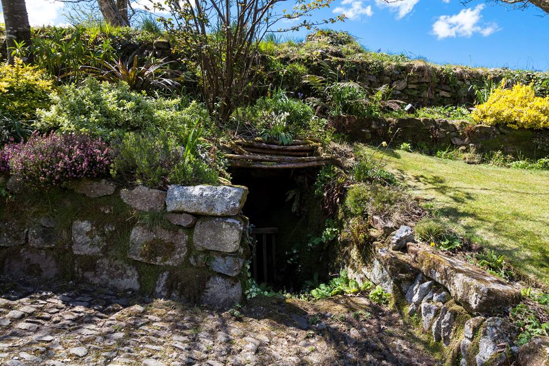 There is a tunnel in the garden, which the owner has screened off, please take care with children and dogs. Locally we call these fogou's and they are said to be Iron Age.
