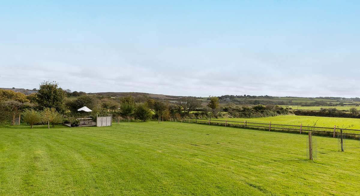 Exercise your dog here, you have 15 beautiful acres to explore, and can see for miles in the heart of Cornwall's largest parish.