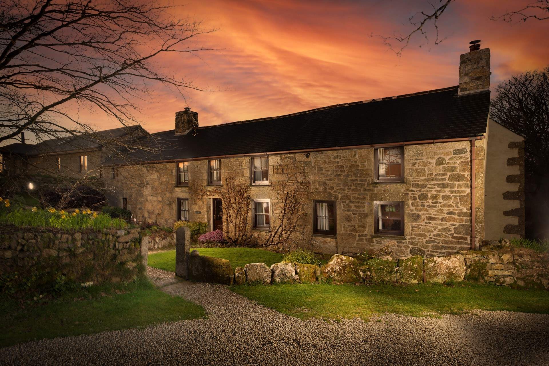 Evenings at Mount Wise Farmhouse are very special.