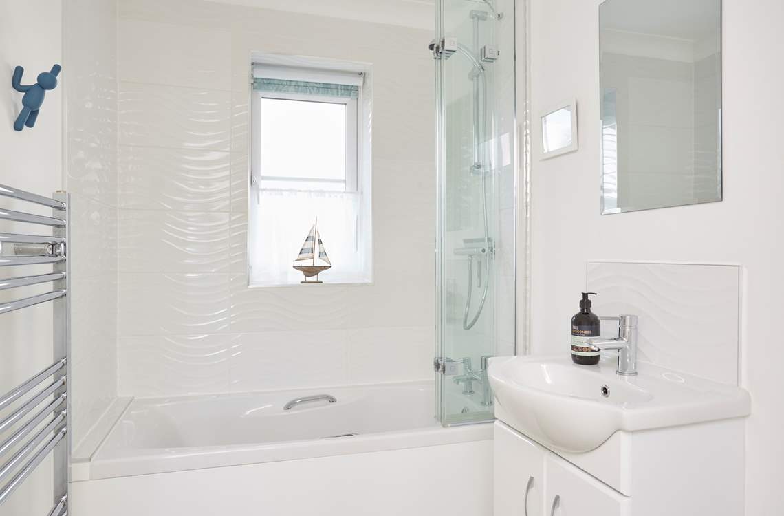 The family bathroom on the first floor.