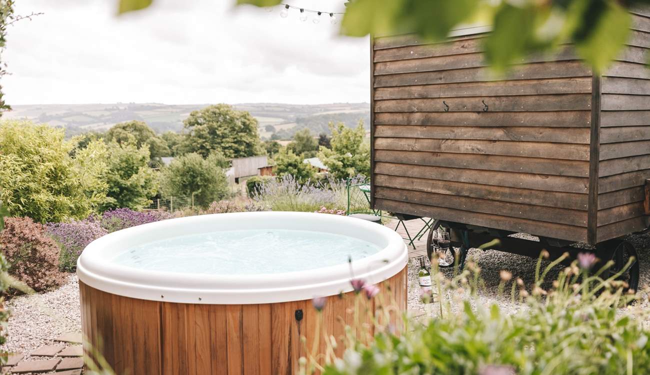 Sink into the heavenly hot tub and enjoy a night under the stars. 