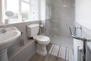 If bathing is not your thing, you also have this fabulous walk-in shower on hand to wash away the day's sand and sun cream.