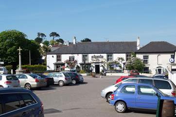 The village of St Keverne is only just up the road with a restaurant, butchers, village shop and two pubs and a very good farmers market (the last Saturday of every month).