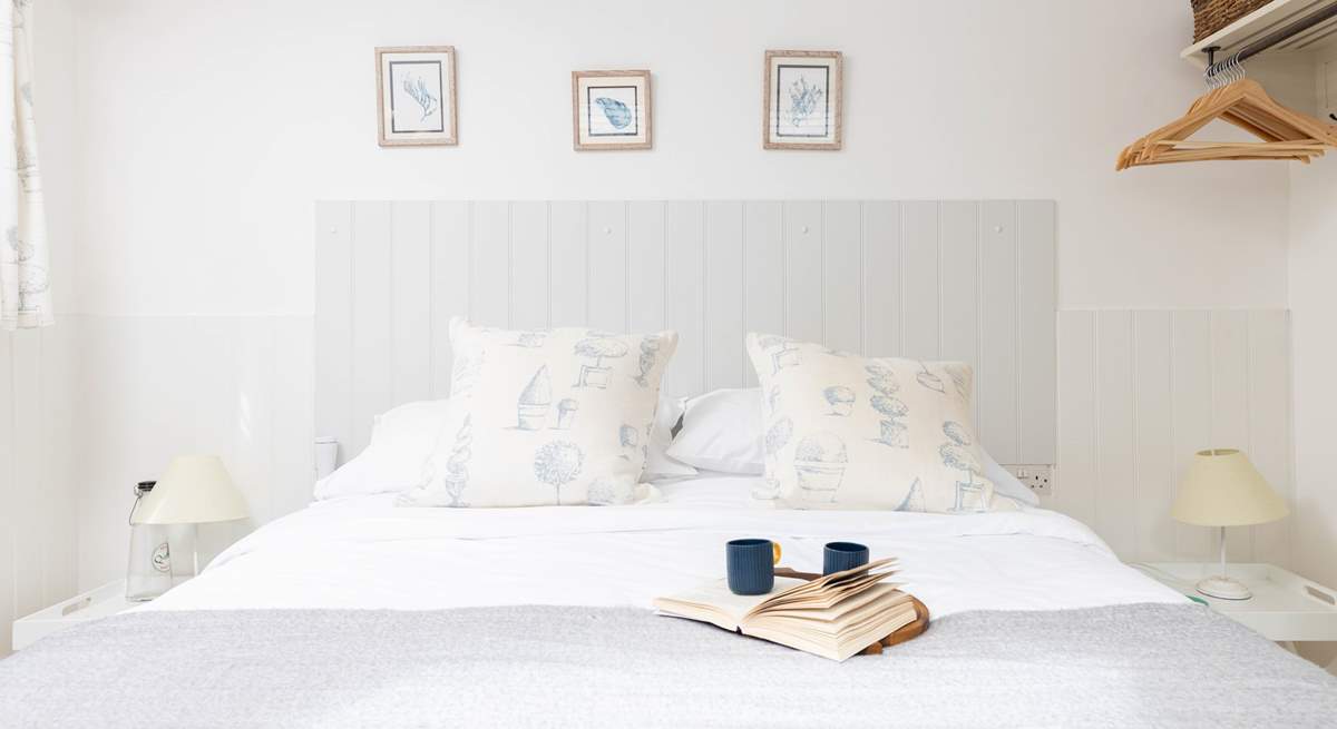 Luxury linen and neutral tones to sweep you off to sleep after a day exploring the coastal path.