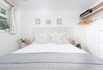 Luxury linen and neutral tones to sweep you off to sleep after a day exploring the coastal path.