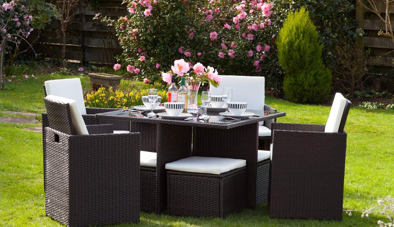 The garden is full of colour, whatever the time of year. 