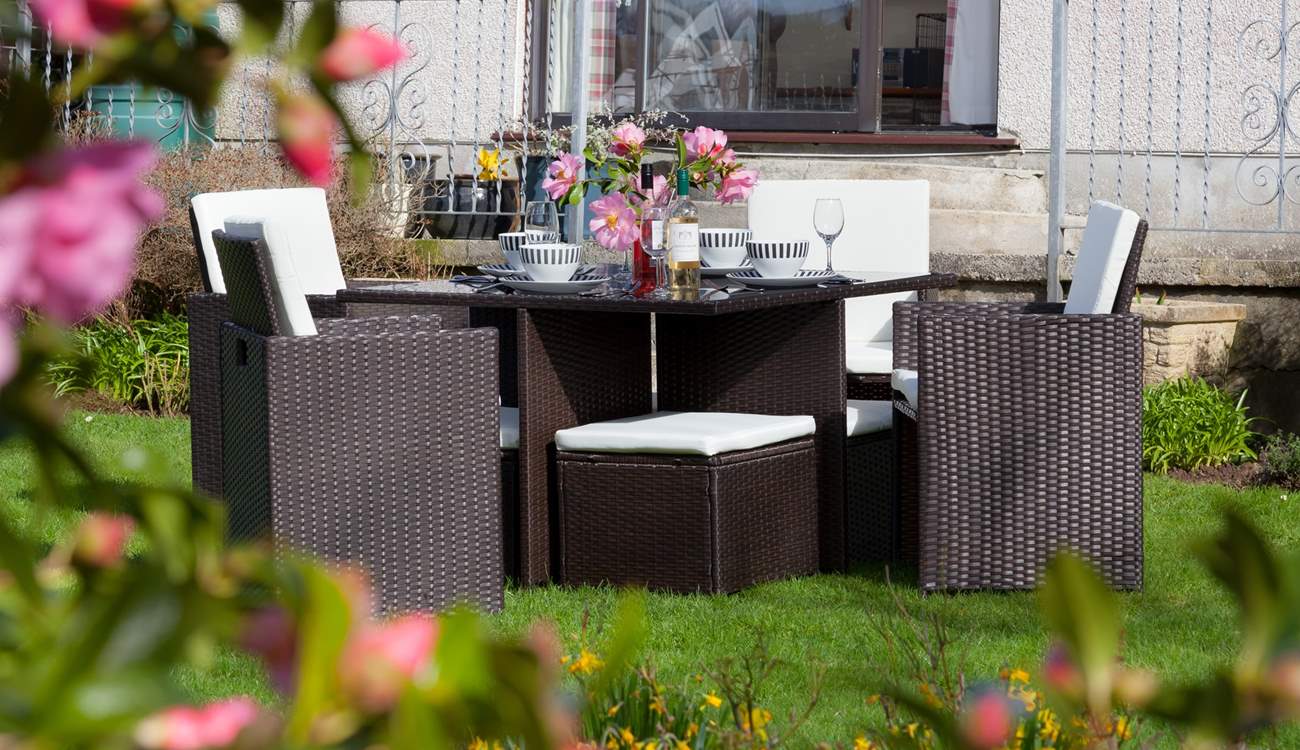 Lunch in the sunshine!