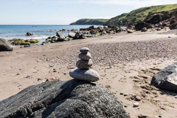 Kennack Sands is perfect for dog walking all year round.