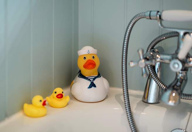 The family bathroom with hand held shower attachment and ducks!