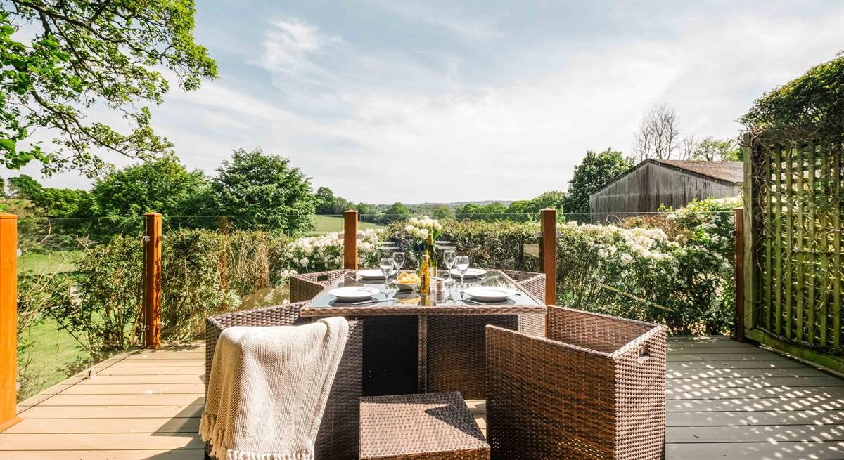 Al fresco with a view!