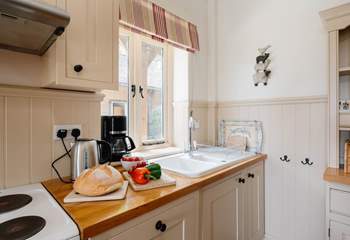 The kitchen has all you need to rustle up a holiday feast!