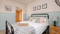 The double bedroom has an en suite shower-room.