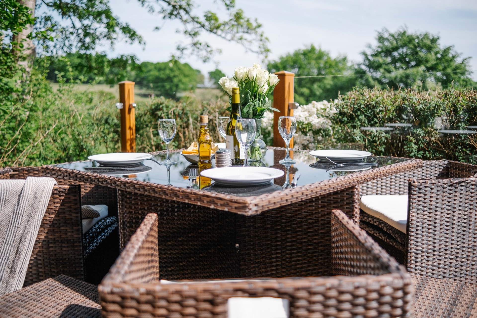 Perfect for al fresco dining in the Sussex countryside.