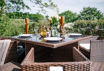 Perfect for al fresco dining in the Sussex countryside.