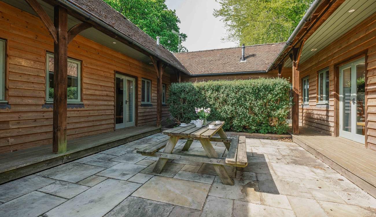 The cottage sits opposite Castlemans Stables East, ideal if you want to book additional accommodation for family and friends.