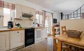 Get creative in this country style kitchen. - Thumbnail Image