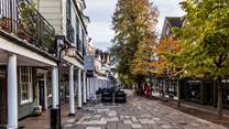 Tunbridge Wells has plenty of restaurants and cafes offering a range of British and continental cuisine.
