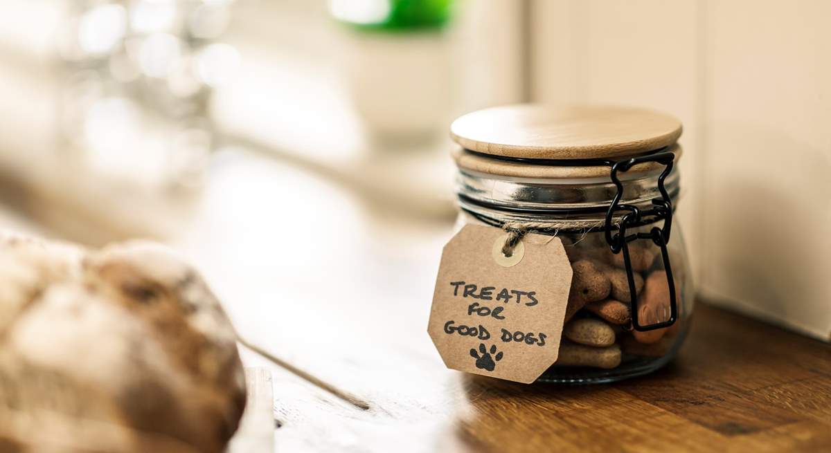 Treats for good dogs!