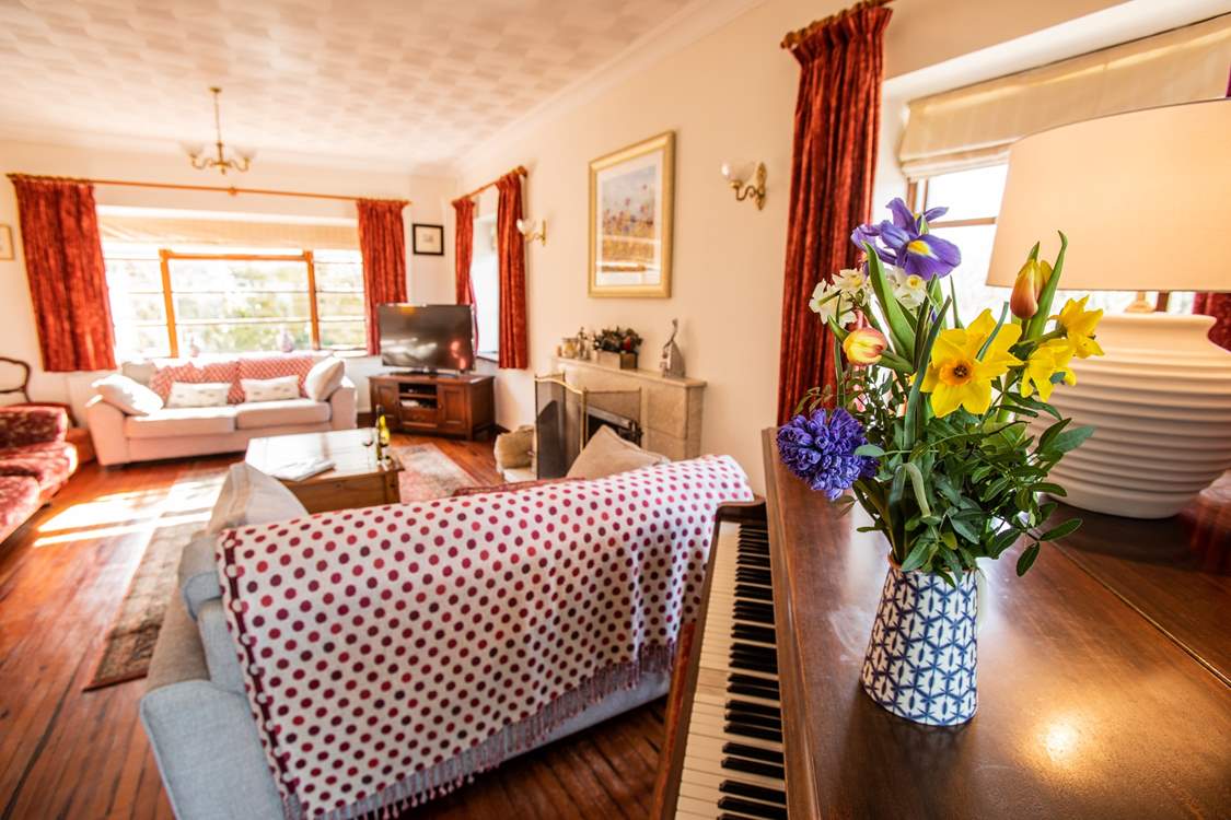 Relax in the comfy sofas after a sunny day on the beach.