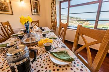 Sunny breakfast with a view..