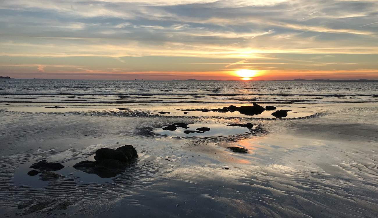 Beautiful Little Haven beach.