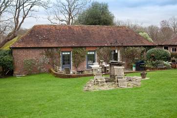 The Stable Block is nestled in stunning grounds, close to the village of Burwash.