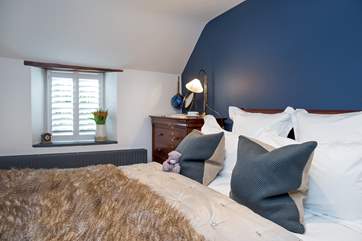 Oh my, what a fabulous room.