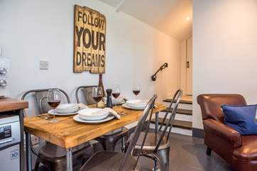 The super industrial-style dining-area.