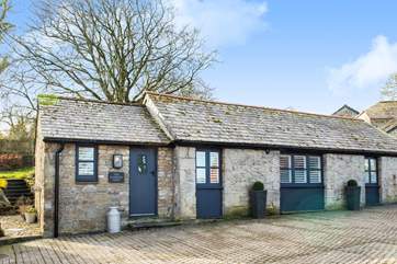 Welcome to The Lambing Shed, a gorgeous Barn conversion in the middle of the countryside with plenty of parking
