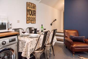 The super industrial-style dining-area.