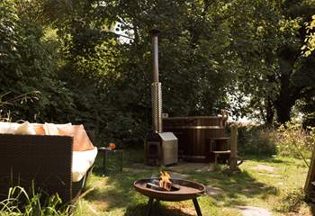 Light the fire pit for those perfect alfresco moments. 