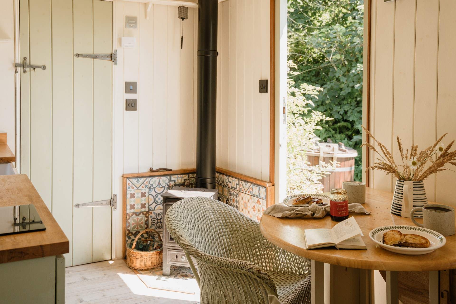 Dine in style surrounded by verdant scenery.