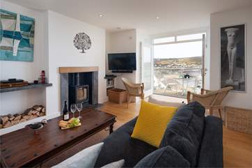 Tasteful sitting-room for relaxing with amazing views of the harbour and the beach at Goodwick.
