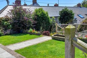 The tiered garden is wonderful to sit out in. Please mind the steps.
