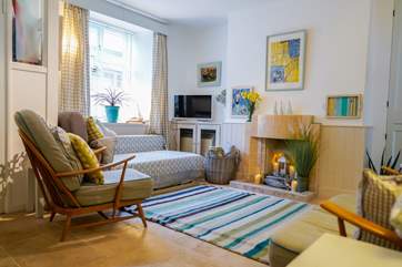 The sitting-room is on the level of the front door and to the front of the house. It's a room that will allow you to relax after a hard day playing on the estuary.
