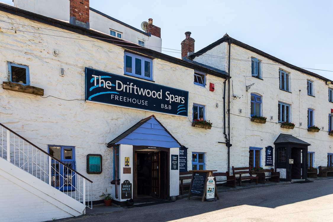 The Driftwood Spars is a located right by Trevaunance Cove and is dog-friendly too. Serving delicious home-cooked food and local ales a visit is a must! (they also sell doggy ice cream) 
