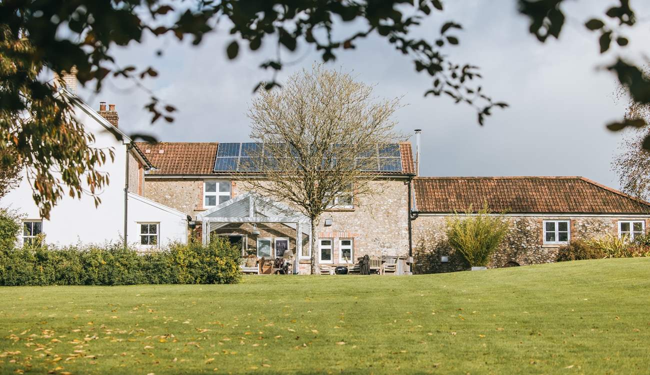 The owners live in the single-storey property attached to the Farmhouse - it can be seen to the right of this photo. There is a locked internal door between the two properties.