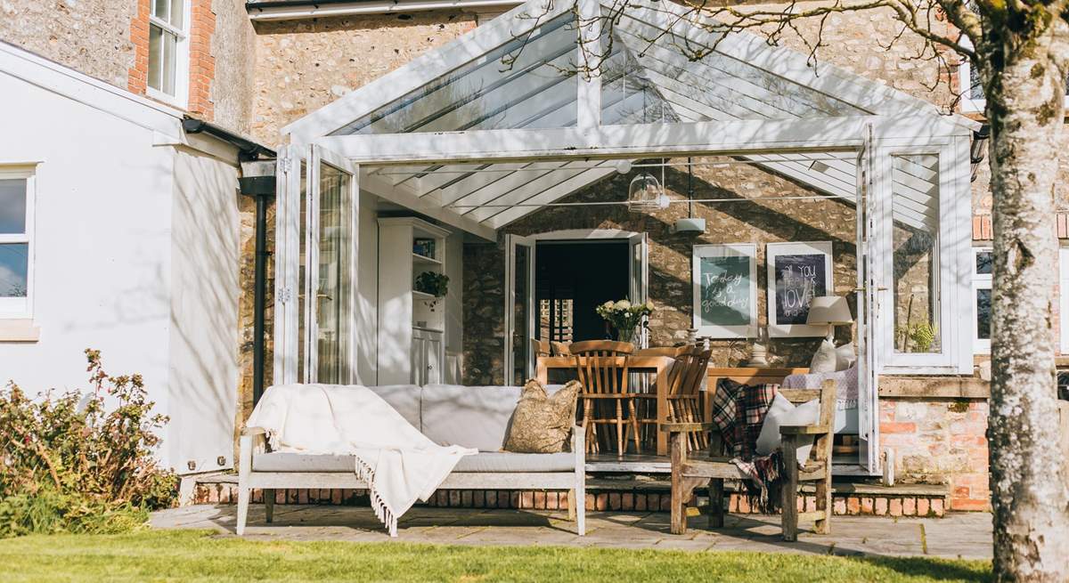 On those sunny days open up the bi-folds and enjoy the sunshine.