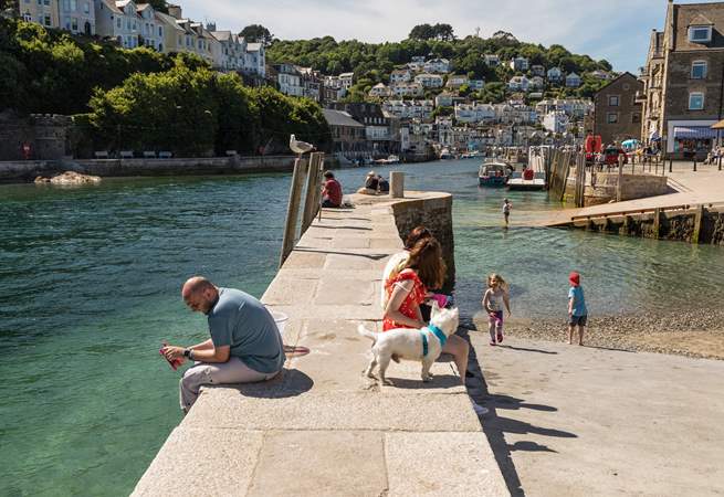 Head to the pretty costal town of Looe the perfect spot for family fun from enjoying the beach to crabbing or simply enjoying a bag of chips. 
