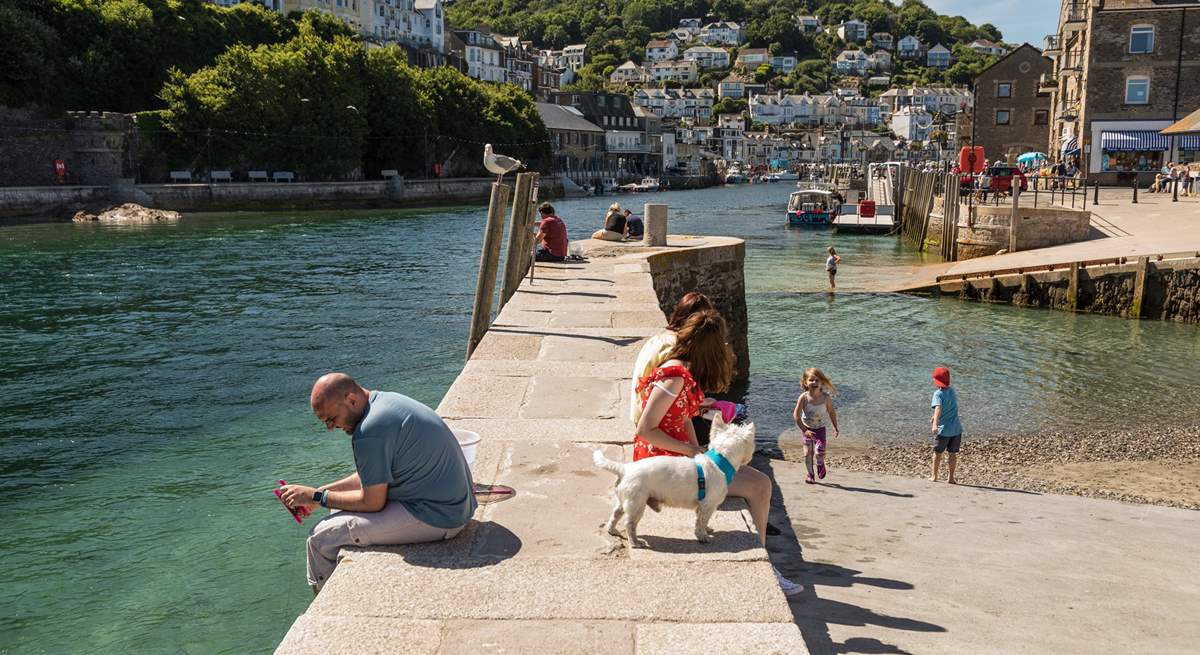 Head to the pretty costal town of Looe the perfect spot for family fun from enjoying the beach to crabbing or simply enjoying a bag of chips. 