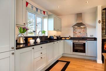 The gorgeous kitchen-area.